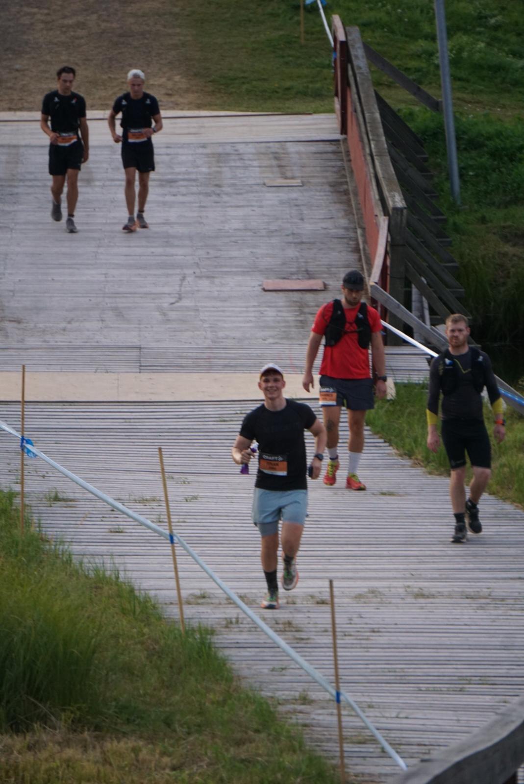 Jovan bei einem Trail-Lauf
